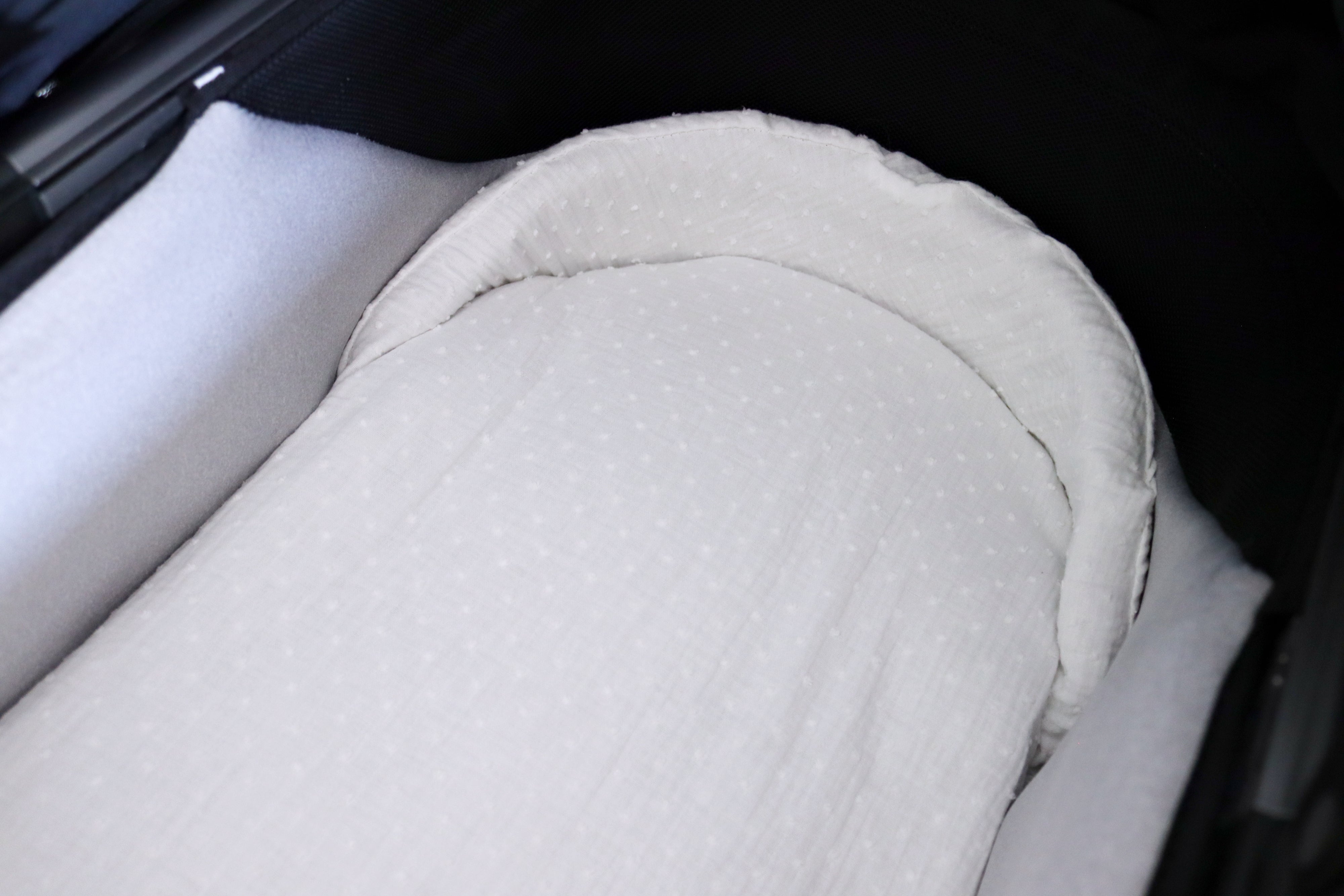 Bajera + funda almohadita PLUMETI BLANCO