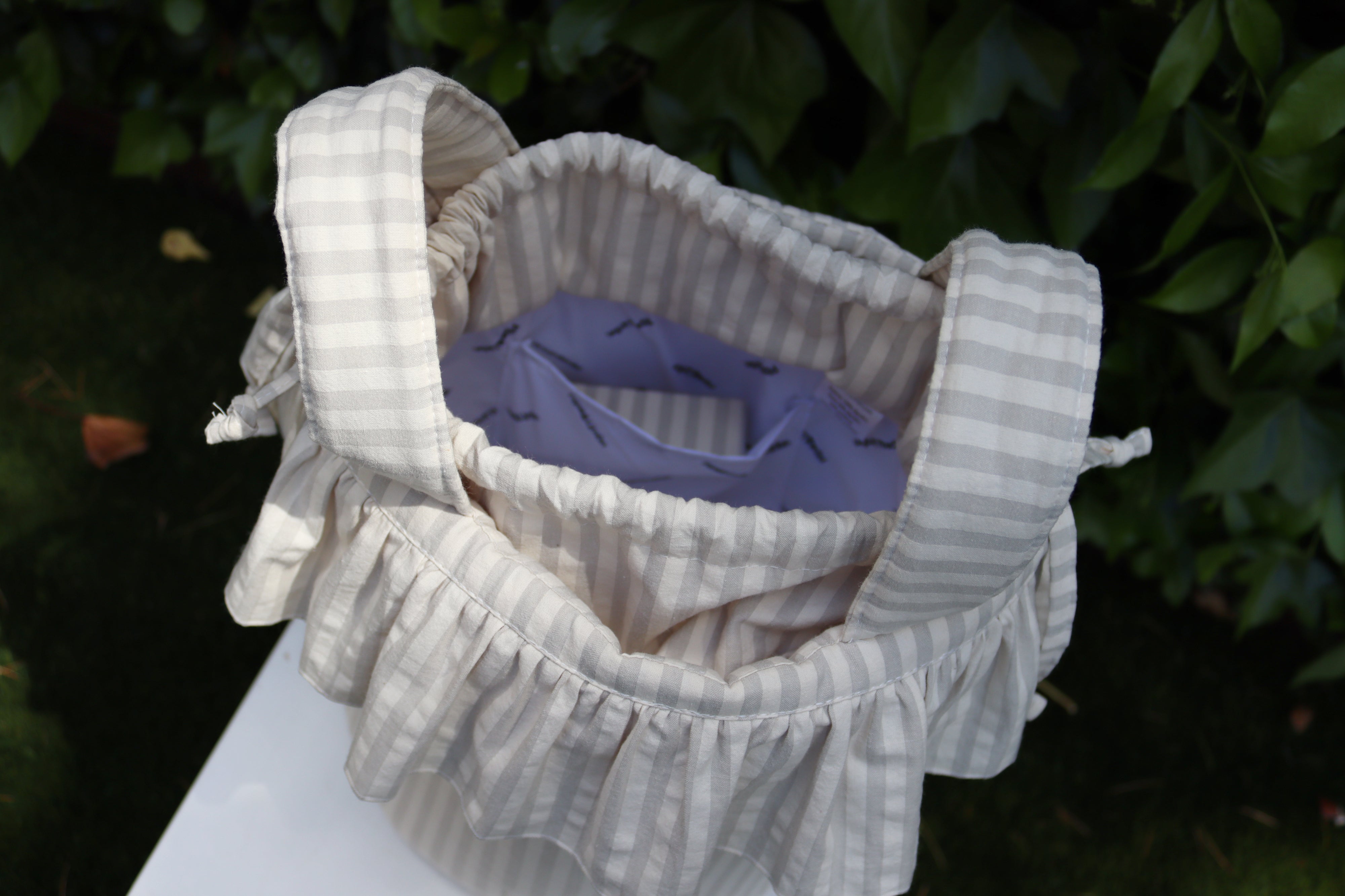Bucket bag COOKIES/CREAM