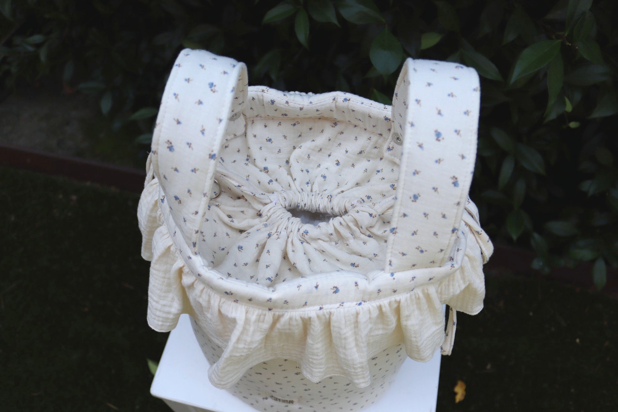 Bucket bag LEO