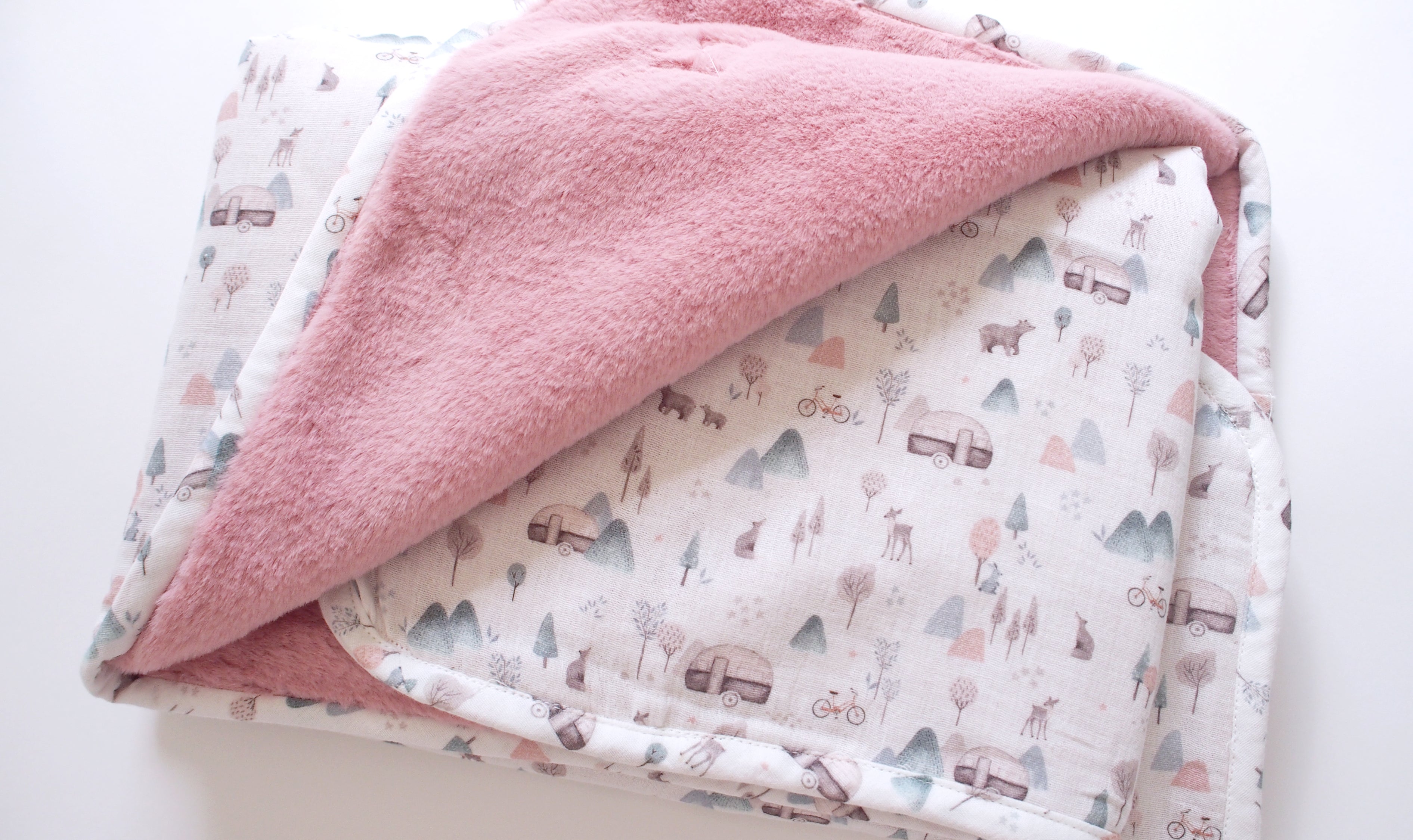 Manta pelito FOREST rosa