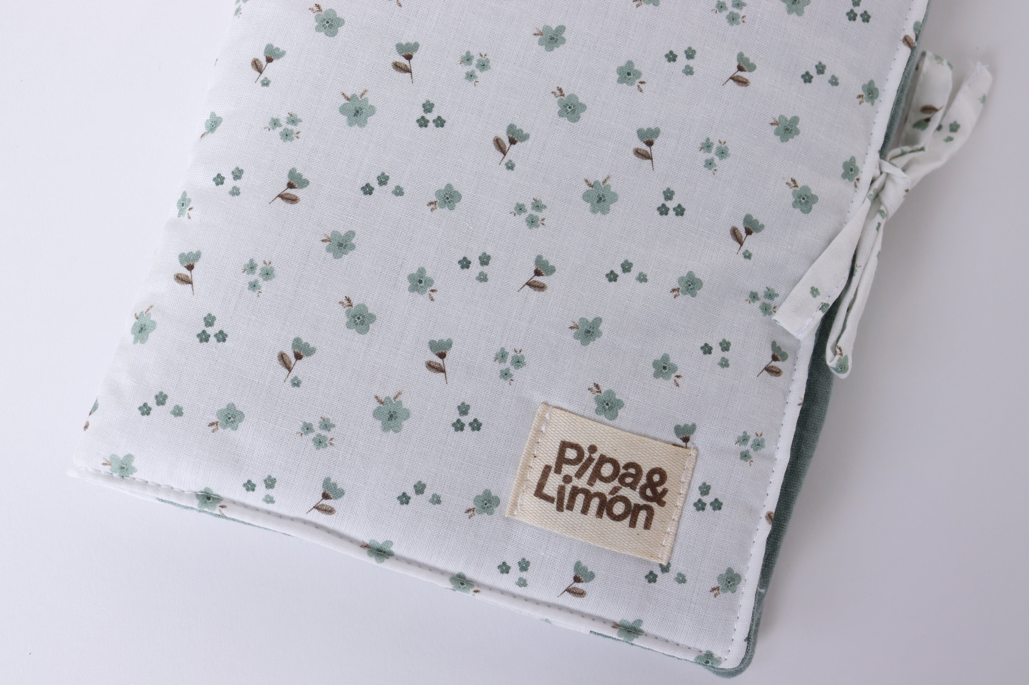 Portatoallitas CAMILA