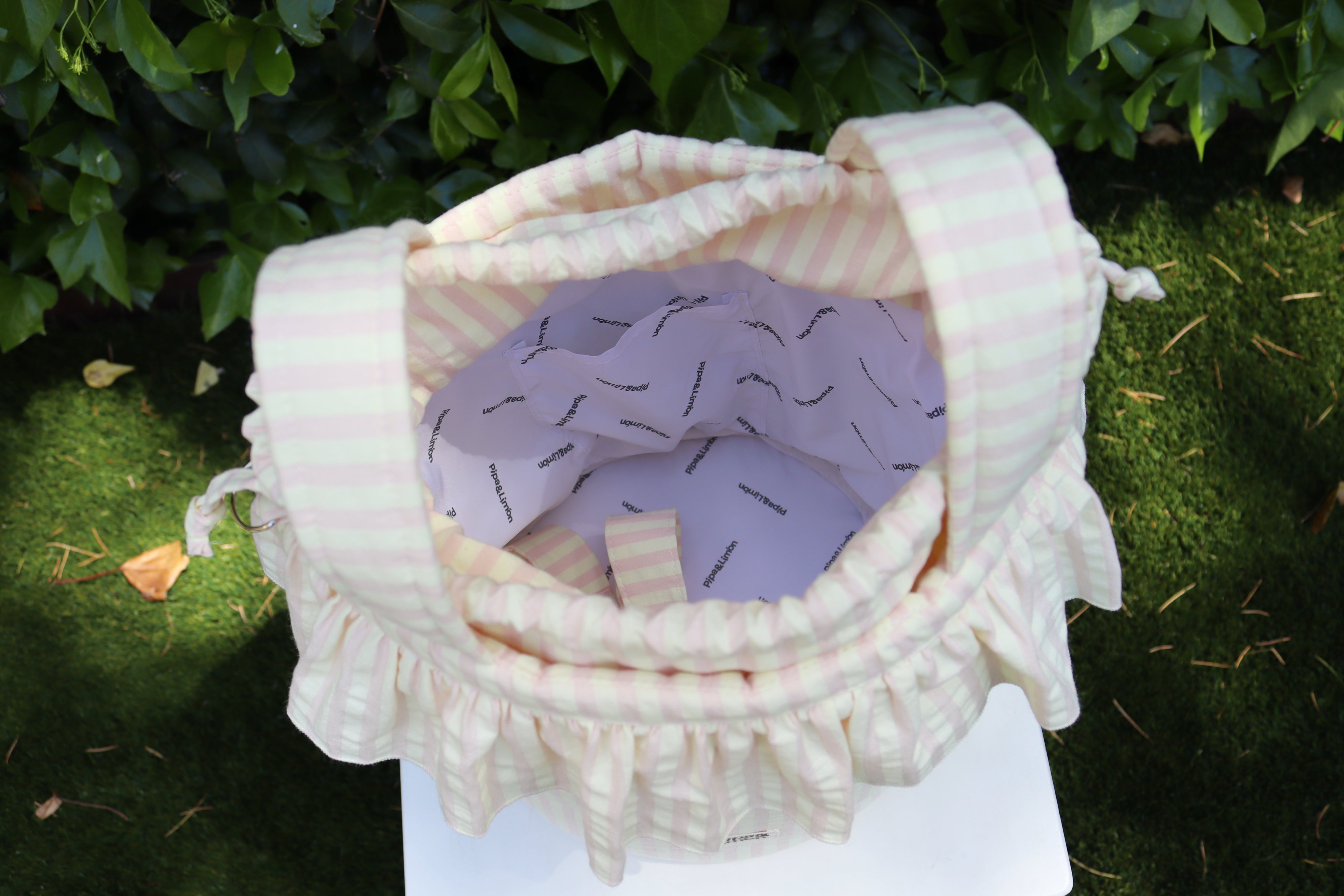 Bucket bag STRAWBERRY/VANILLA
