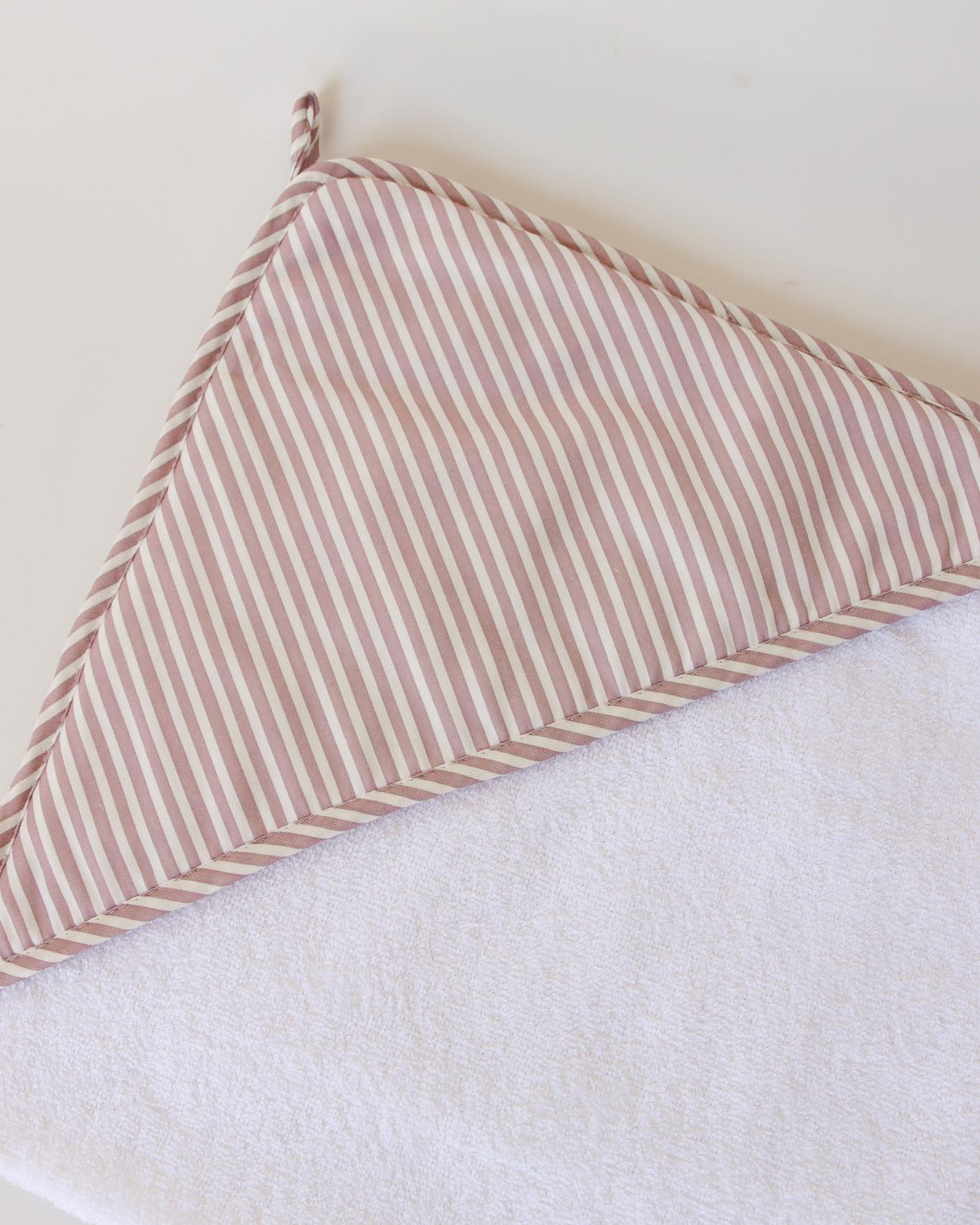 Capa de Baño Bebé MAUVE STRIPES