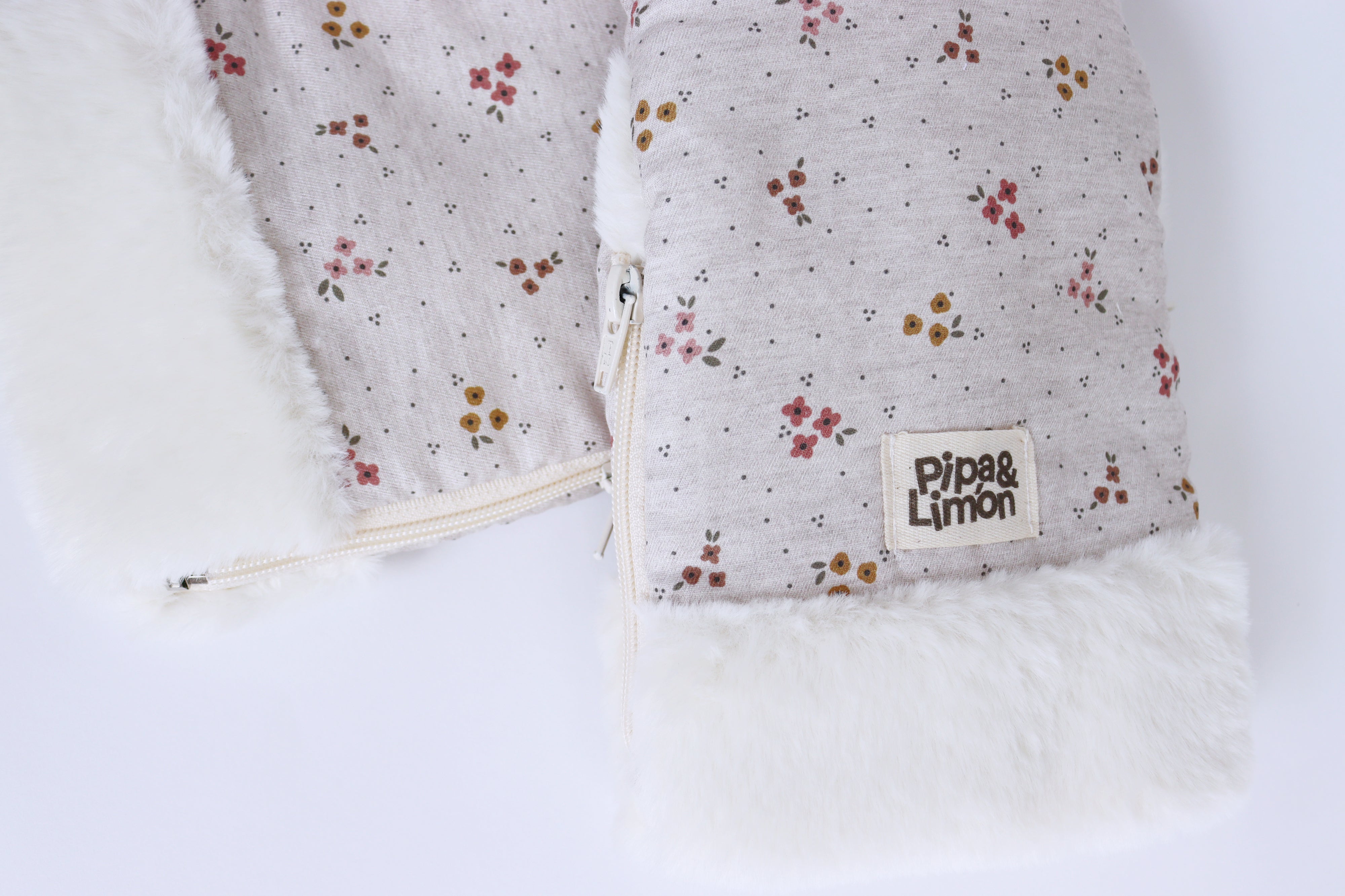 Manoplas carrito DANIELA